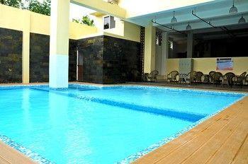 Tancor 3 Residential Suites Cebu Exterior photo